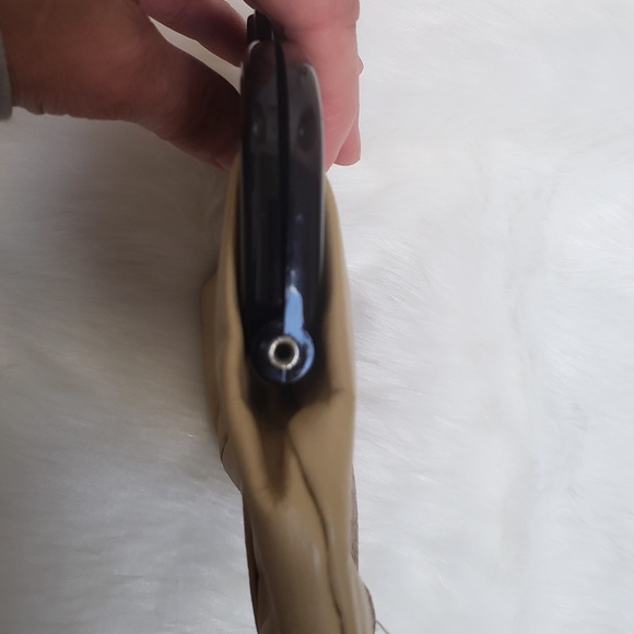 Vintage 1970s Raffia Clutch made in Hong Kong - Picture 4 of 7